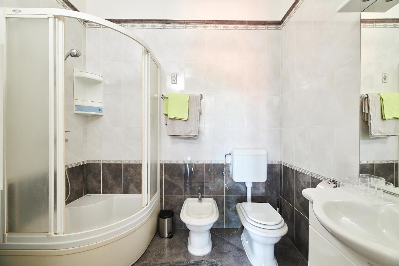 Apartment Bellavista Sea View Umag Exterior photo