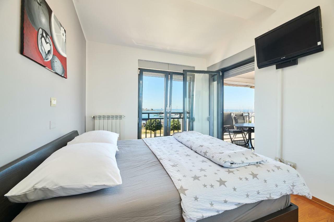 Apartment Bellavista Sea View Umag Exterior photo
